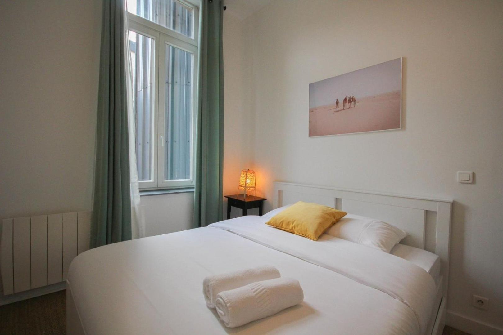 2-Bedroom Flat + Private Car Park. Lille Kültér fotó