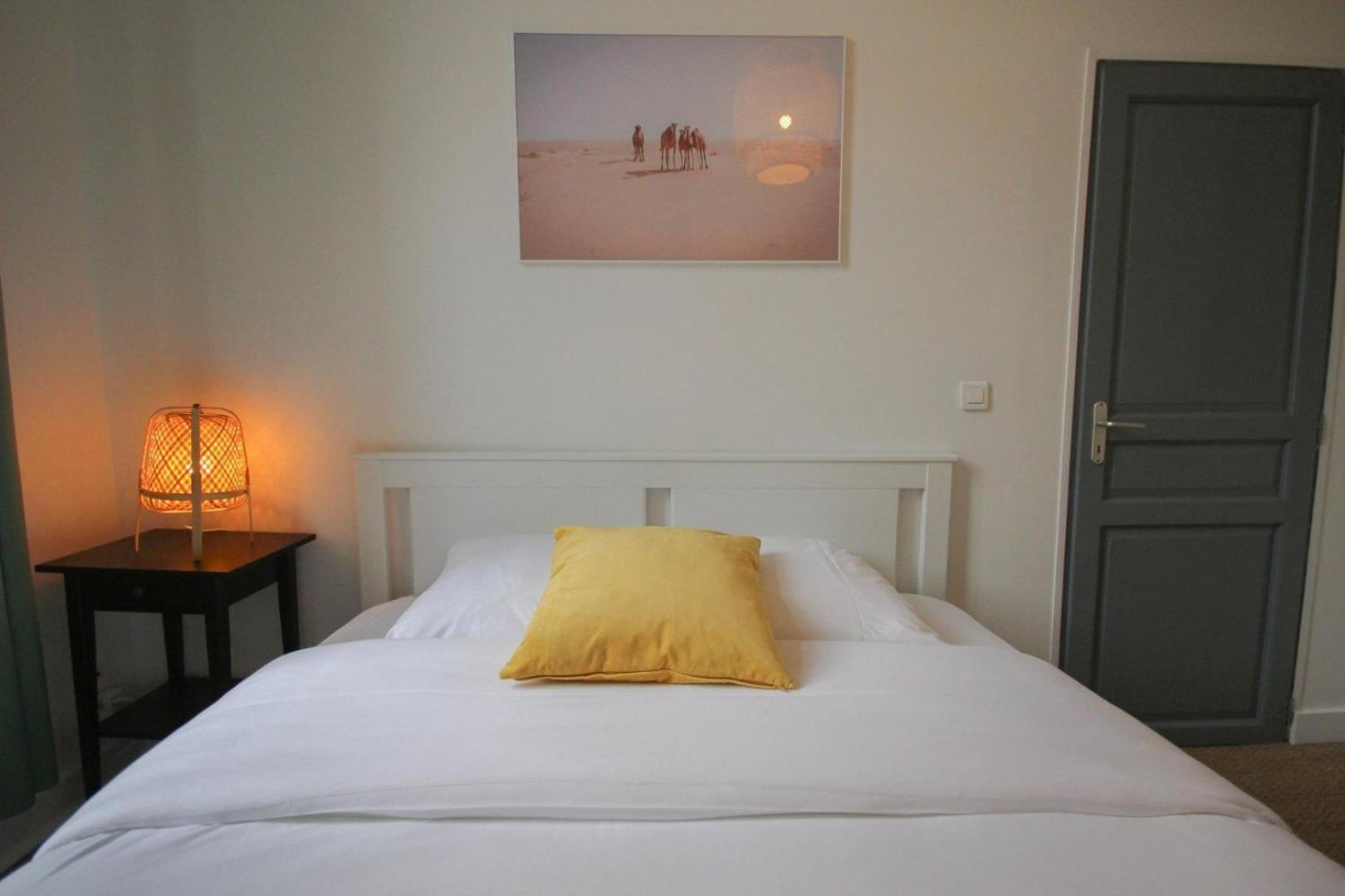 2-Bedroom Flat + Private Car Park. Lille Kültér fotó